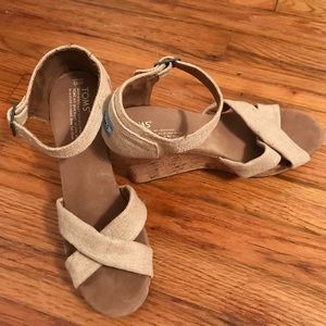 Toms Wedges